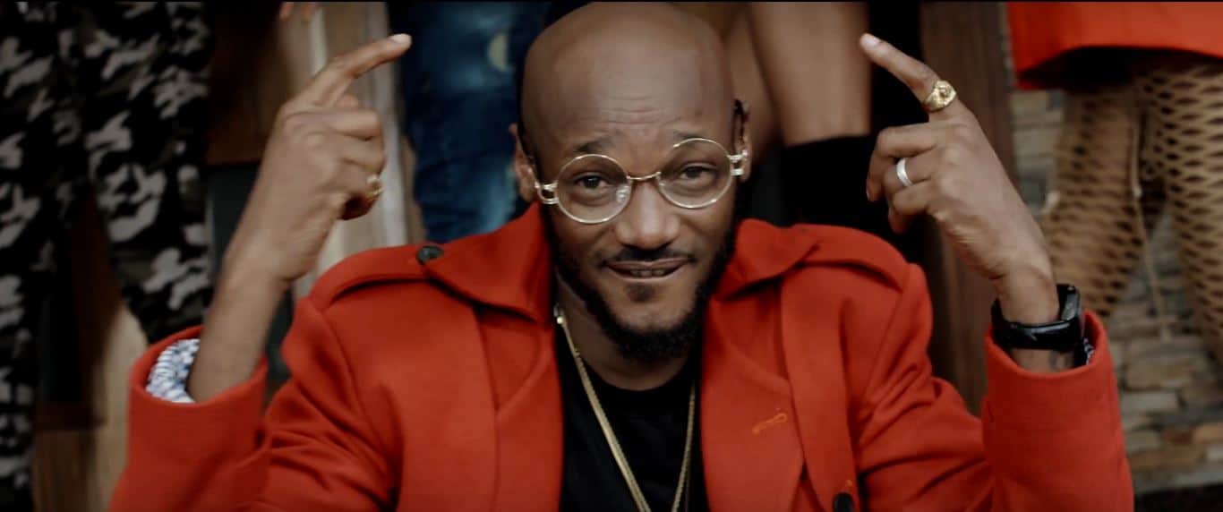 2Baba still knows his way around the dance floor in this video for “Gaga Shuffle”
