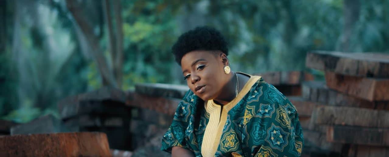 Teni recreates a story every girl can relate to for “Fargin” music video