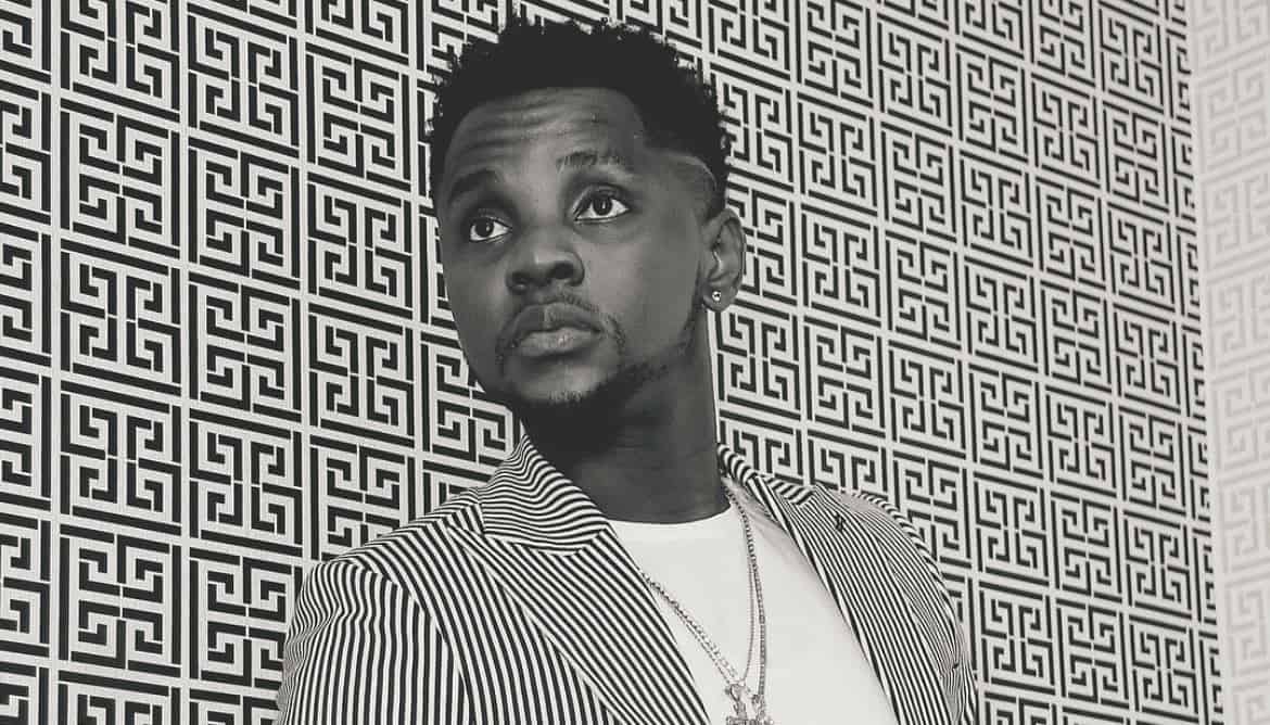 Kiss Daniel is done looking for love on “4Dayz”