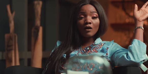 M.anifest & Simi engage in a couple’s spat on “Big Mad”