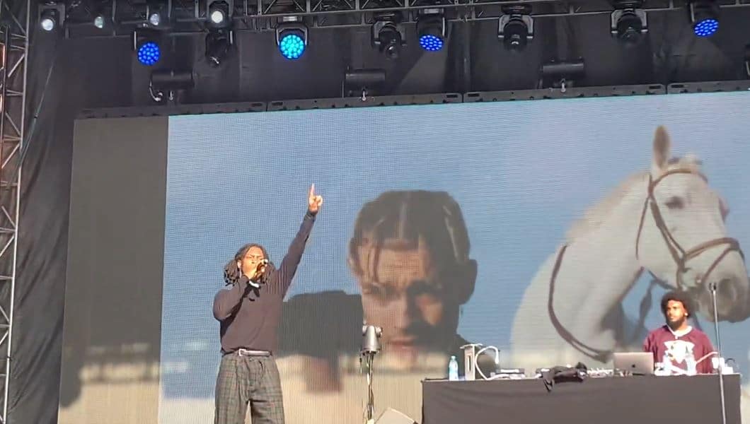 Clips from Santi’s Camp Flog Gnaw performance and 5 other videos you need to watch this week