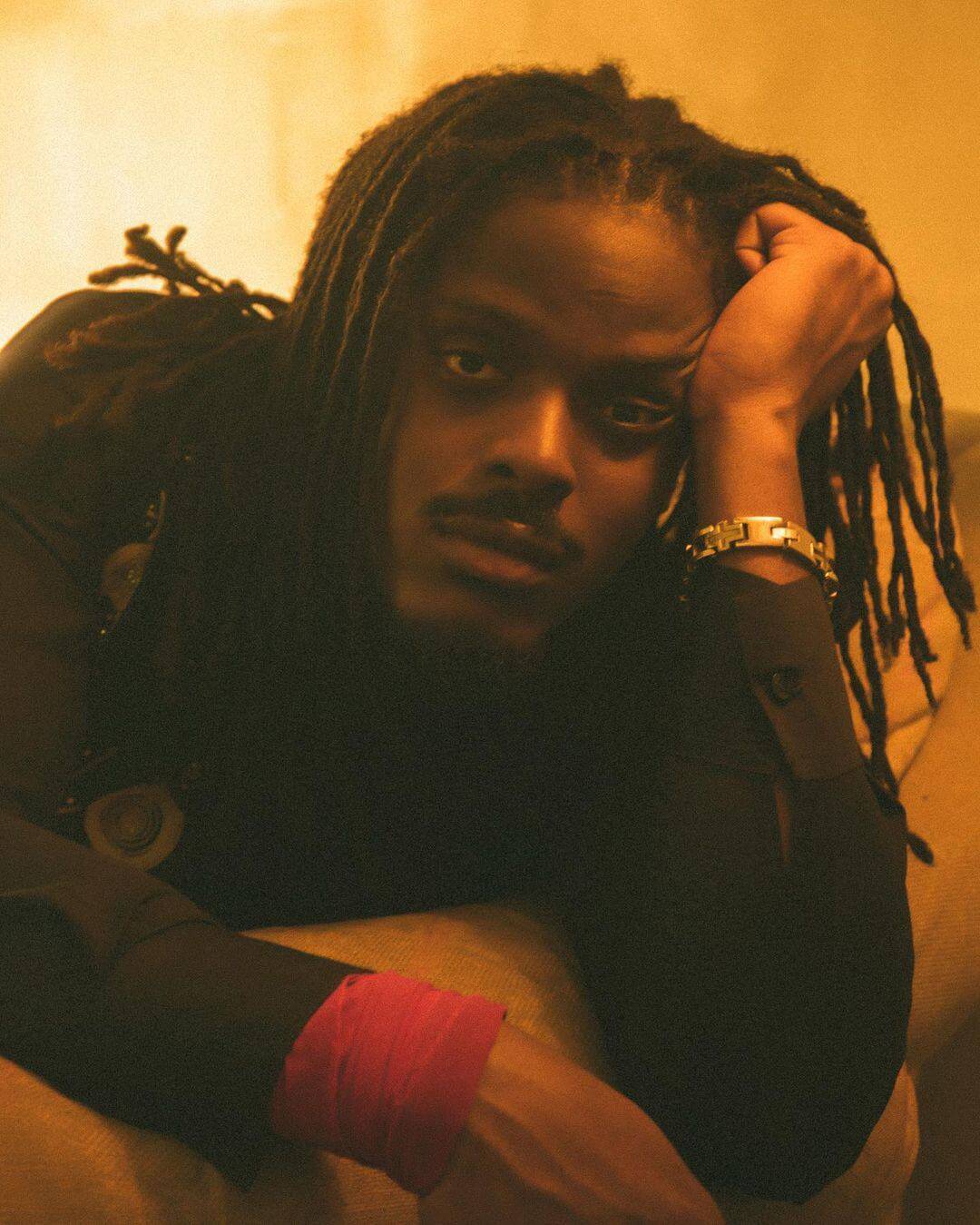 Best New Music: Tomi Thomas enlists Buju Banton for sultry new track “Hurricane”